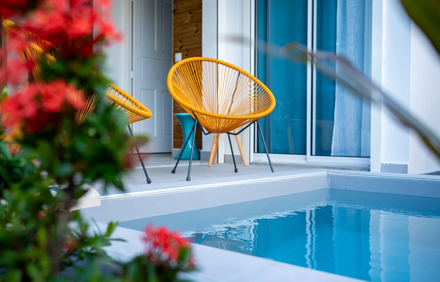 Terrasse piscine L’Oiseau Bleu